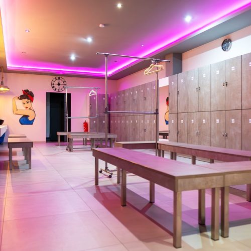 WOF22_Fitnessstudio in Mühlheim_Umkleide