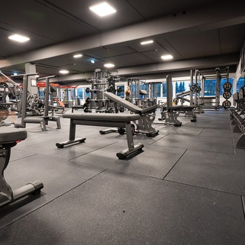 WOF4_Fitnessstudio in Aachen_Freihantelbereich